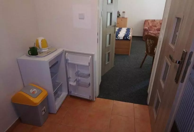 Majatalo Penzion U Krtka