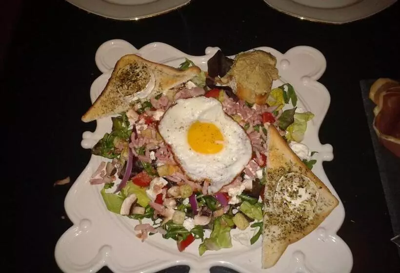 Aamiaismajoitus (B&B) Au Paradis Cathare