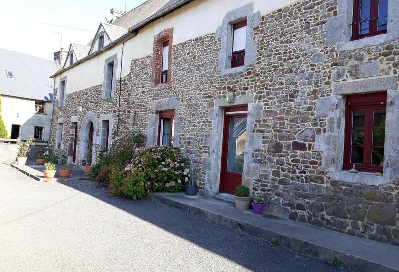 ベッドアンドブレックファースト Chambres D Hôtes Au Hameau