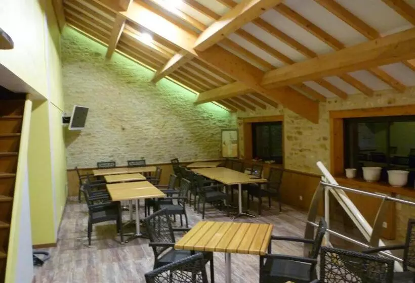 Aamiaismajoitus (B&B) La Serpauderie