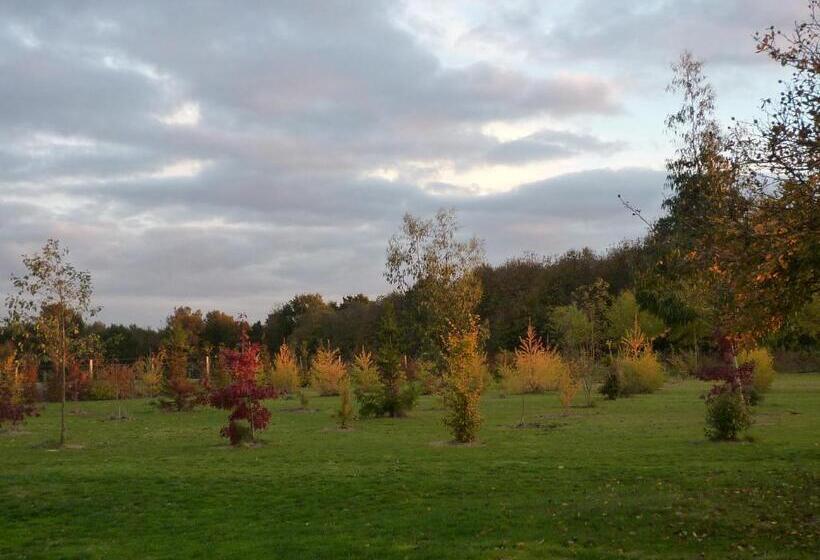 مبيت وإفطار La Serpauderie