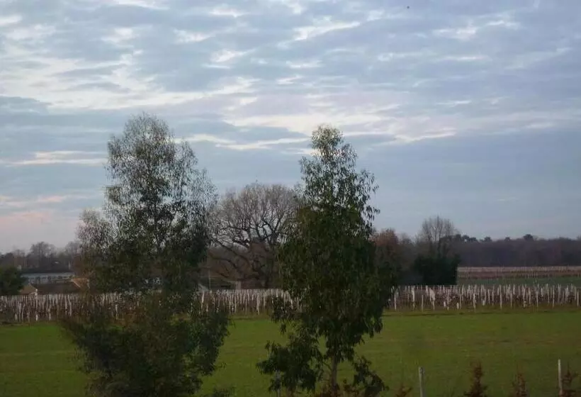 Aamiaismajoitus (B&B) La Serpauderie