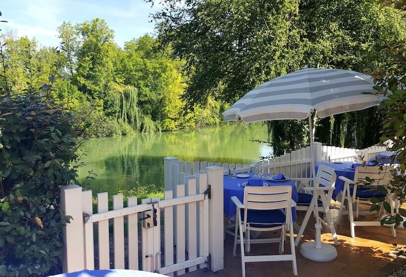 בית מלון כפרי Logis Hôtel & Restaurant Le Gonfalon