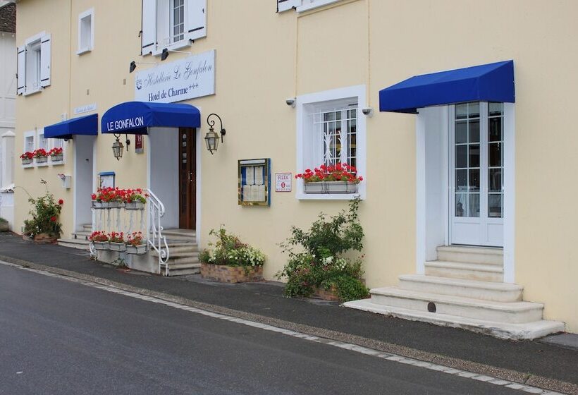 בית מלון כפרי Logis Hôtel & Restaurant Le Gonfalon