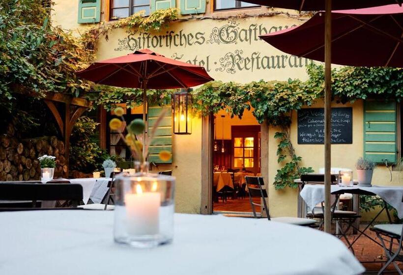 בית מלון כפרי & Restaurant Linde