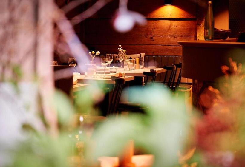 בית מלון כפרי & Restaurant Linde