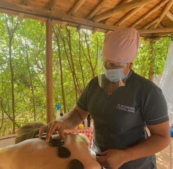 هتل Santos De Piedra Barichara