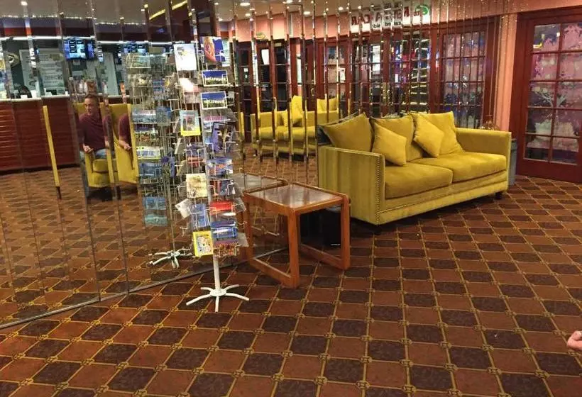 Motelli Tradewinds Airport