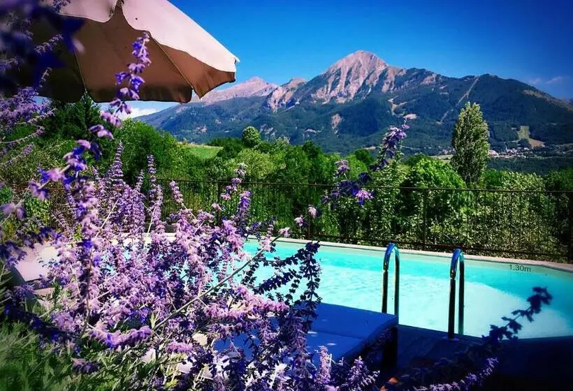 Majatalo Chambre D'hôtes La Grange Des Ecrins