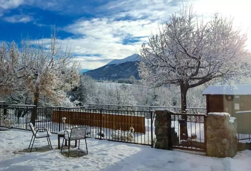 Majatalo Chambre D'hôtes La Grange Des Ecrins