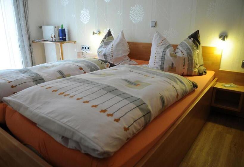 פנסיון Gästehaus Petra