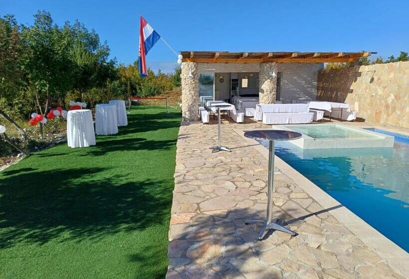 پانسیون Guesthouse Casa Bevanda