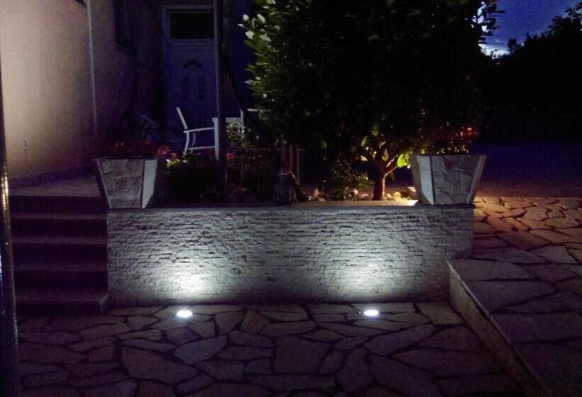 پانسیون Guesthouse Casa Bevanda