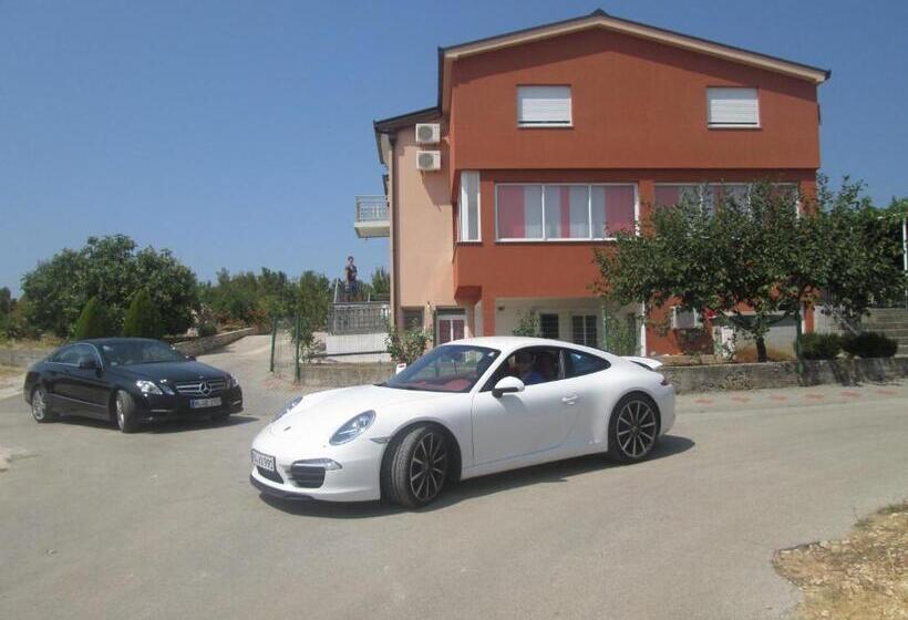 پانسیون Guesthouse Casa Bevanda