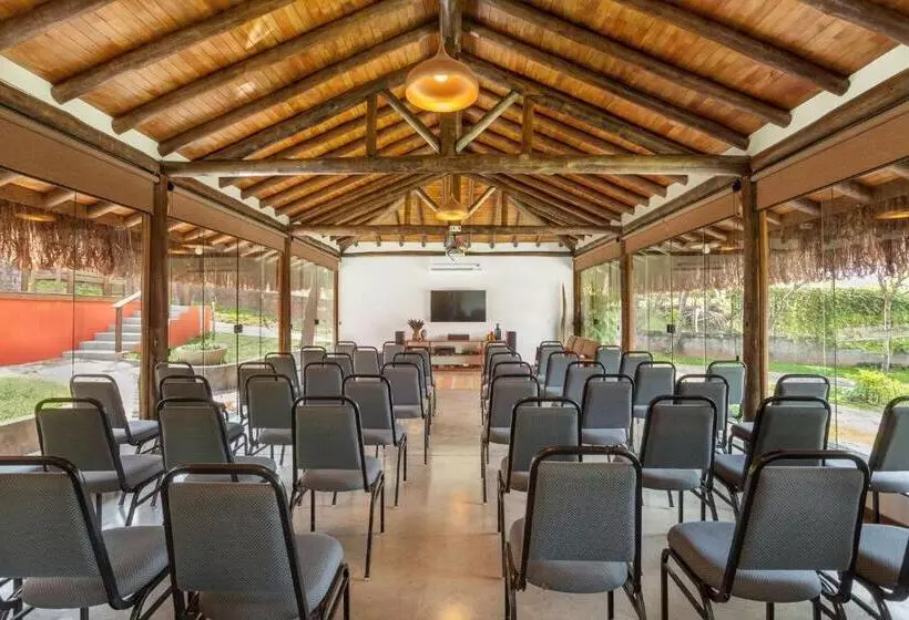 Majatalo Pousada Da Pedra Rifaina