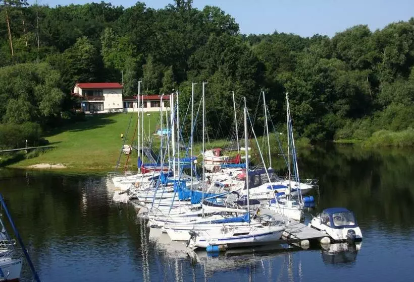 Majatalo Yacht Club Barrandov