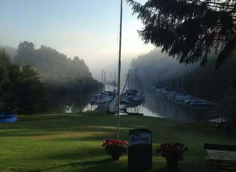 Majatalo Yacht Club Barrandov