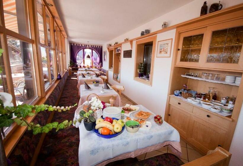 ホテル Garni Reider