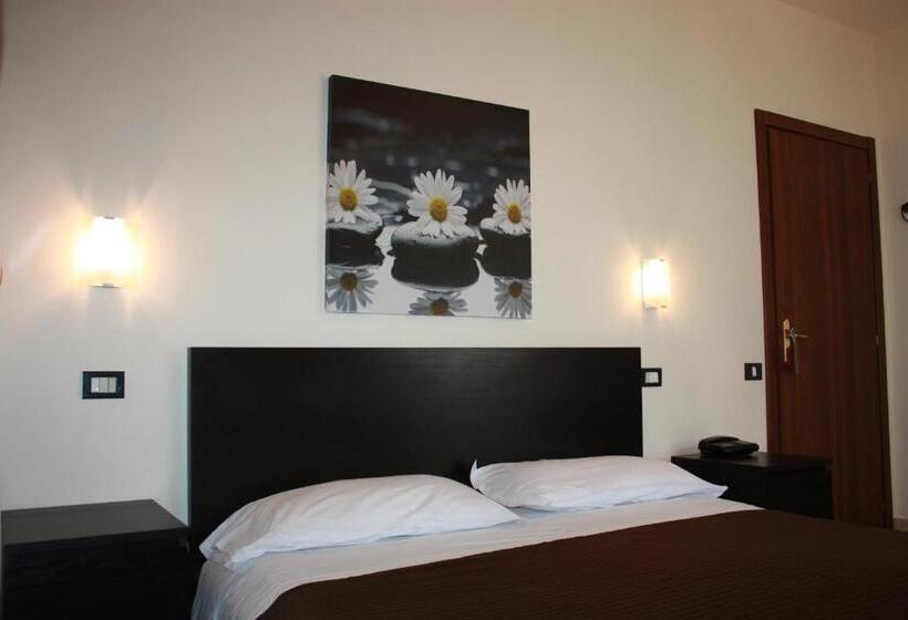 酒店 Monti Azzurri