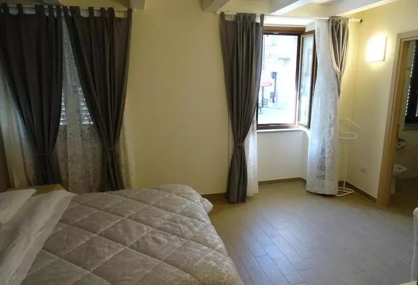 Hotelli Monti Azzurri