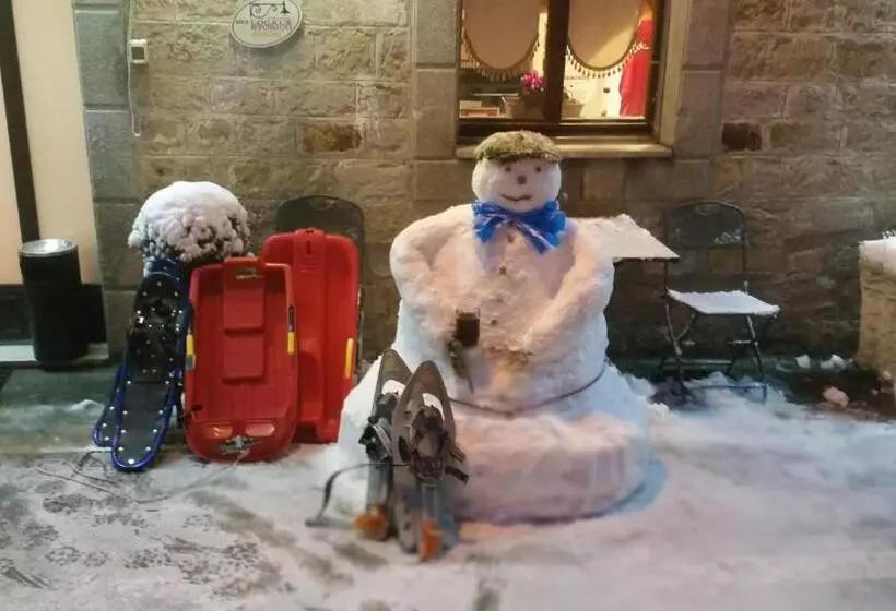 Hotelli Monti Azzurri