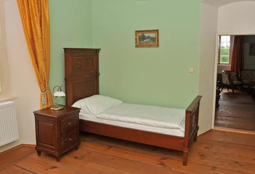 Majatalo Penzion Na Faře