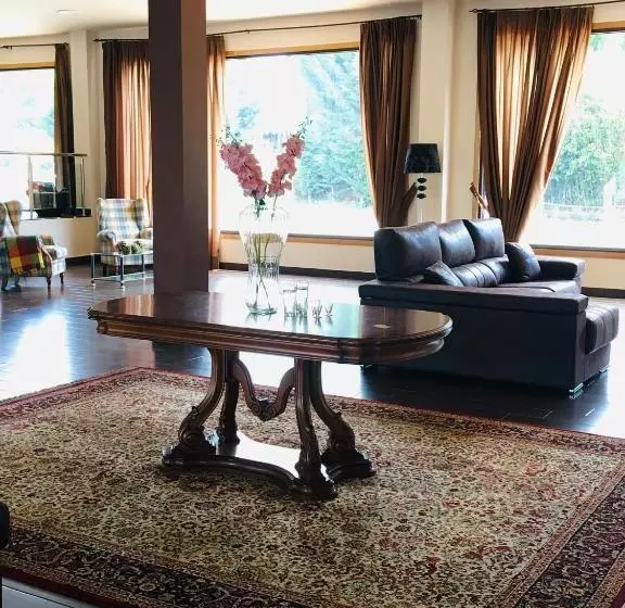 Av Apartamentos Lobios