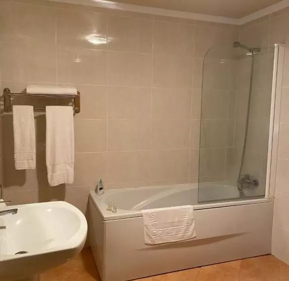 Av Apartamentos Lobios