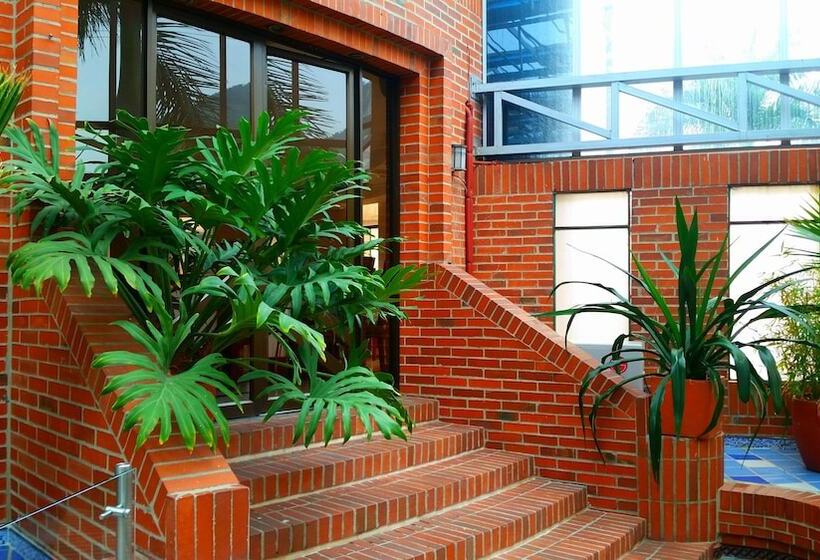 Casa Morales Hotel Internacional Y Centro De Convenciones