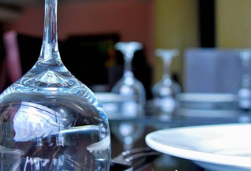 Casa Morales Hotel Internacional Y Centro De Convenciones