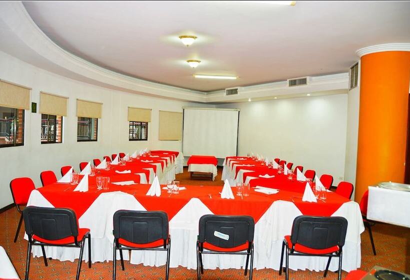 Casa Morales Hotel Internacional Y Centro De Convenciones