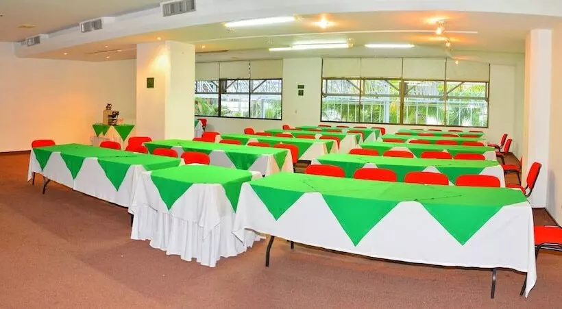 Casa Morales Hotel Internacional Y Centro De Convenciones