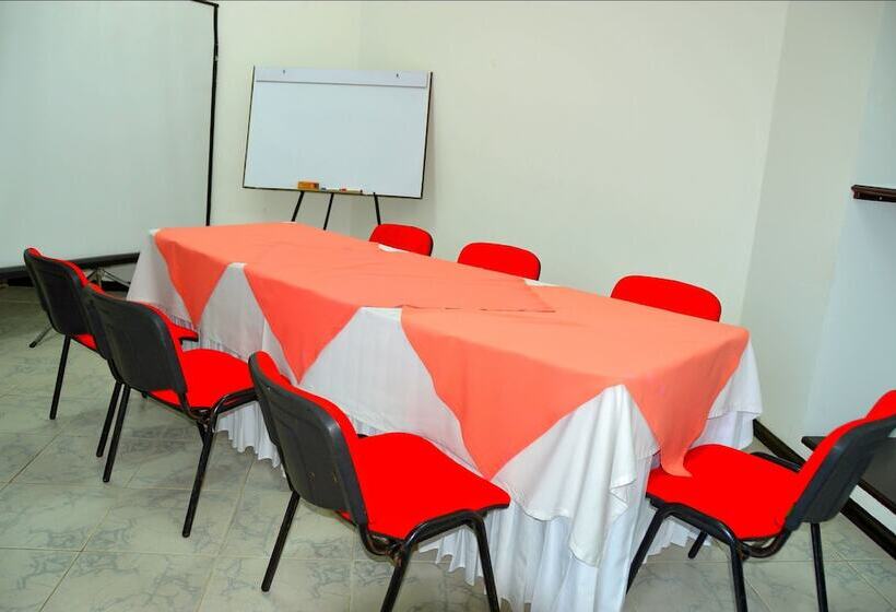 Casa Morales Hotel Internacional Y Centro De Convenciones