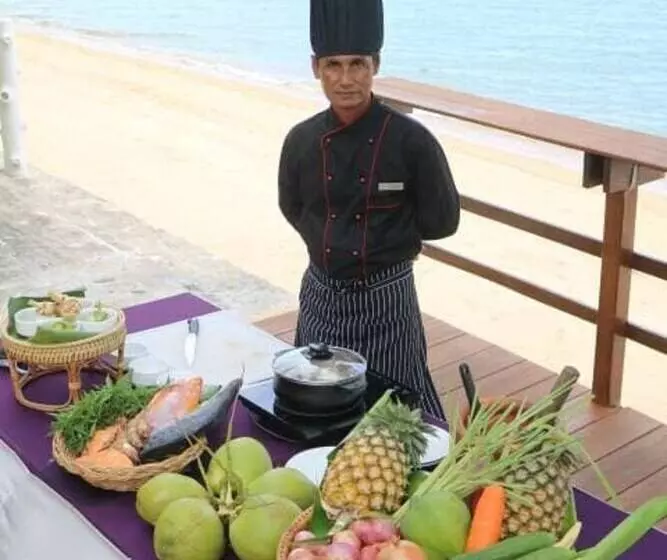 בית מלון כפרי Adarin Beach Resort