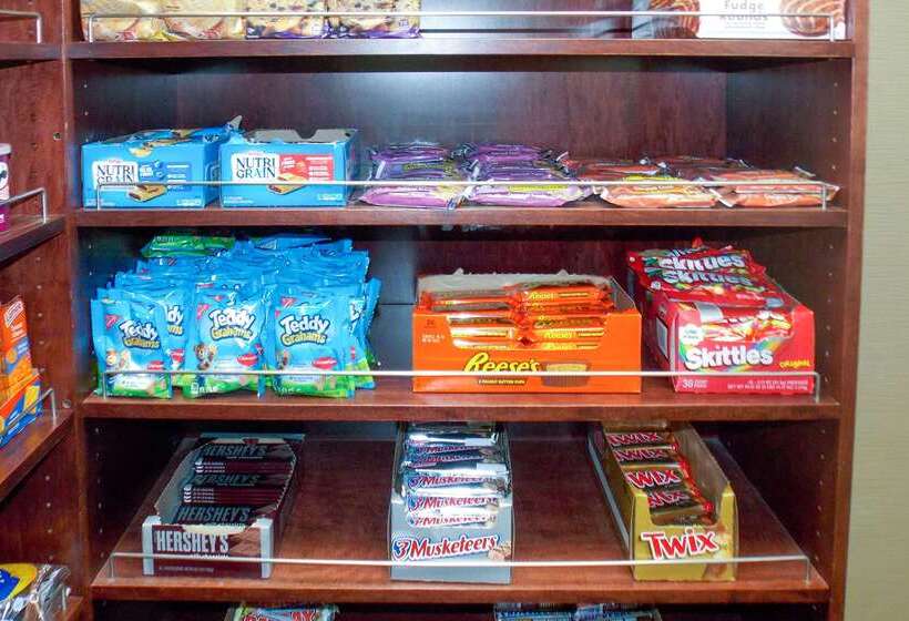 Отель Comfort Suites Salemroanoke I81