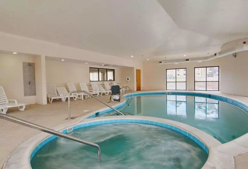 هتل Comfort Suites Salemroanoke I81