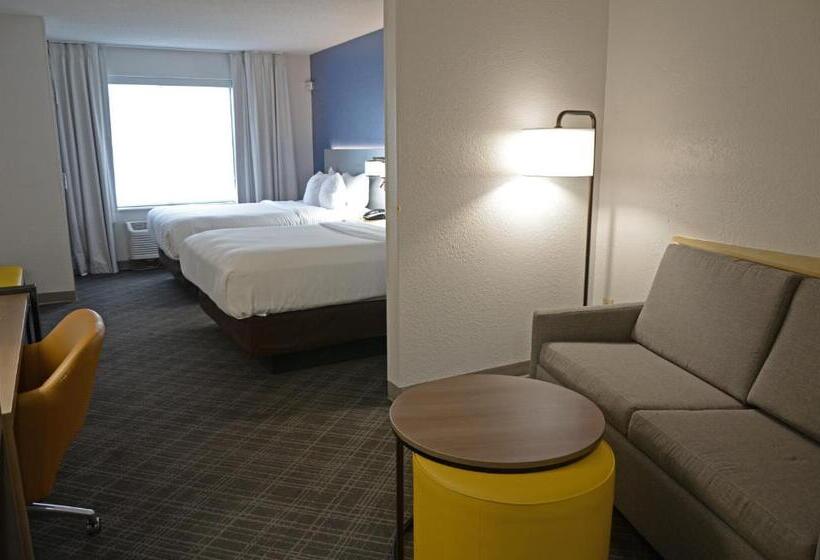 Отель Comfort Suites Salemroanoke I81