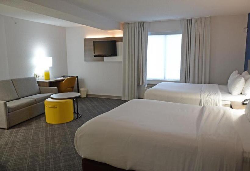 Отель Comfort Suites Salemroanoke I81