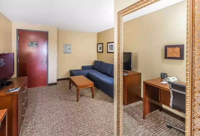 호텔 Comfort Suites Yukon Sw Oklahoma City