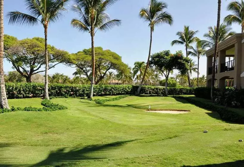Отель Hilton Grand Vacations Club Kohala Suites Waikoloa