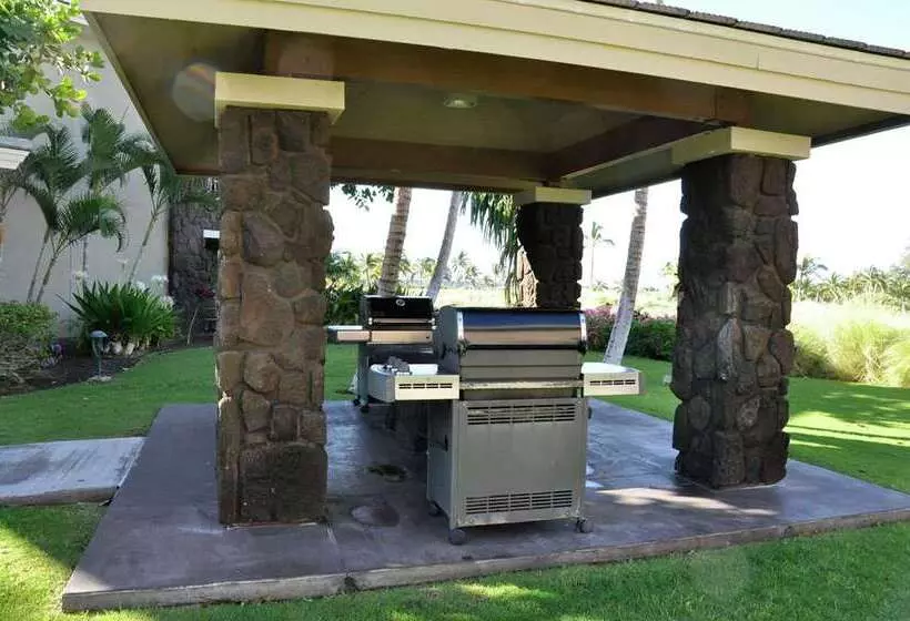 Отель Hilton Grand Vacations Club Kohala Suites Waikoloa