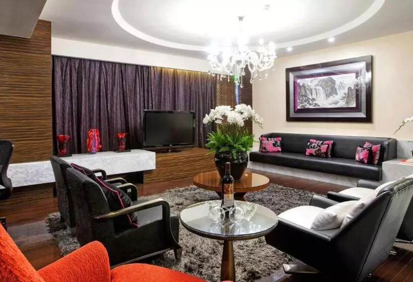 호텔 Holiday Inn Shanghai Hongqiao West, An Ihg