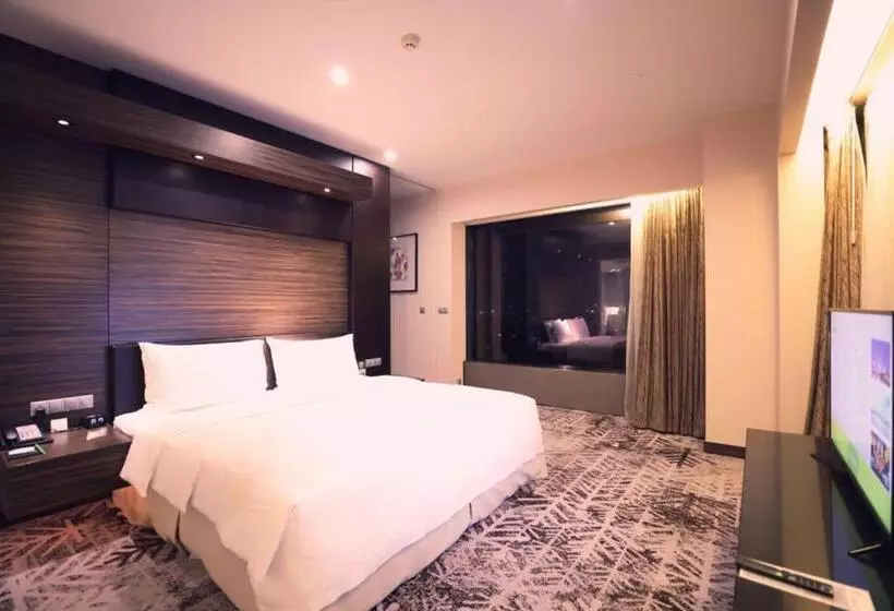 호텔 Holiday Inn Shanghai Hongqiao West, An Ihg