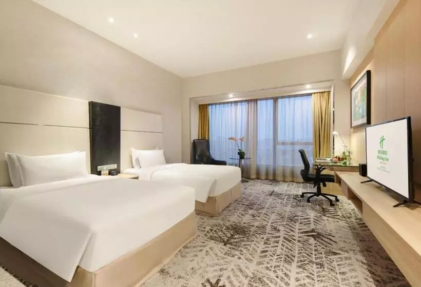 호텔 Holiday Inn Shanghai Hongqiao West, An Ihg