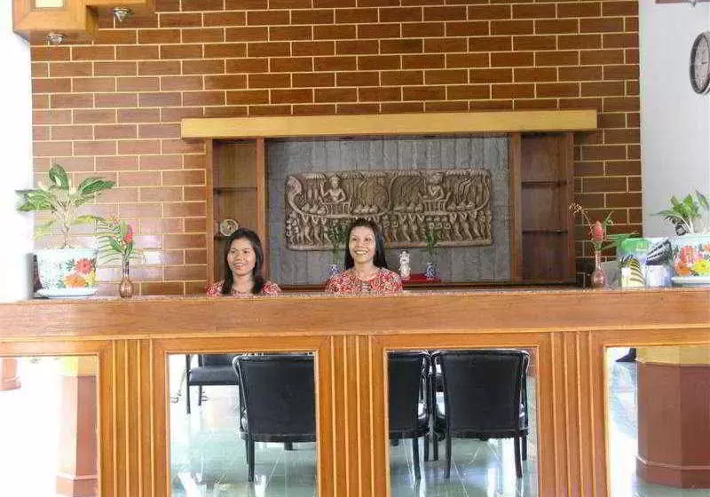 ホテル Jp Kamala Guesthouse