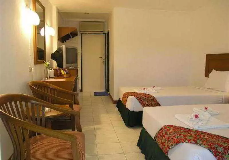 ホテル Jp Kamala Guesthouse