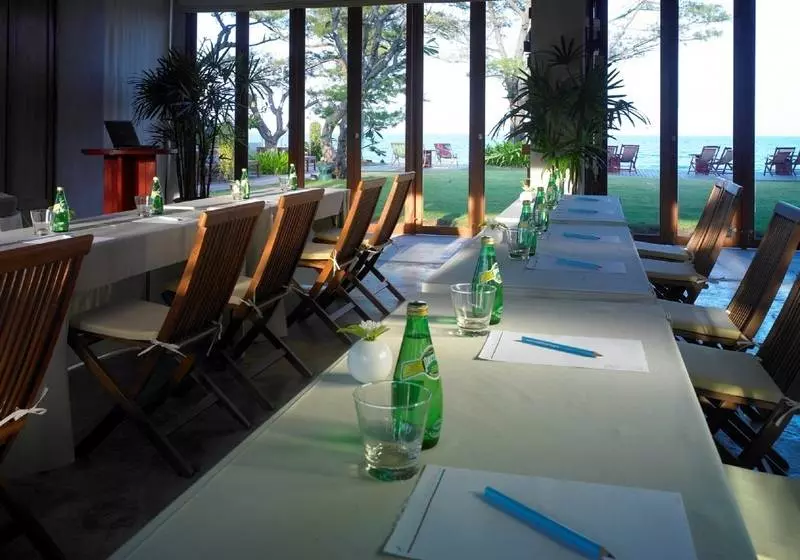 Let's Sea Hua Hin Al Fresco Resort