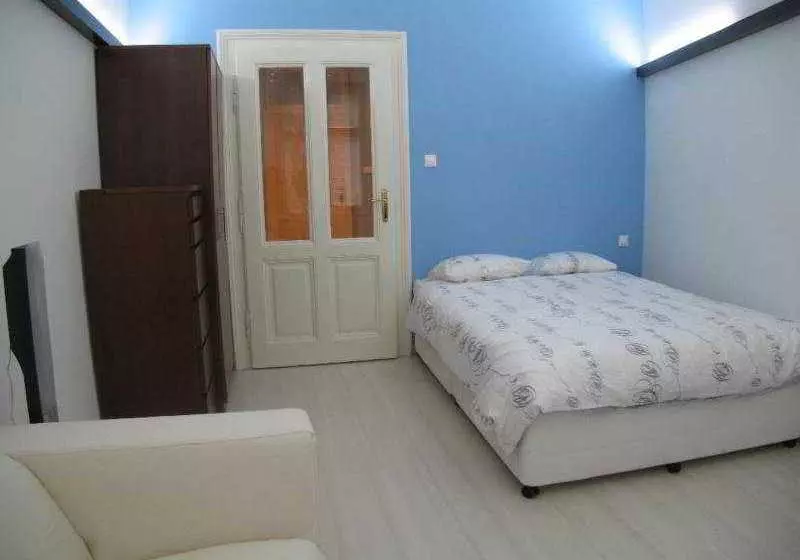 Szálloda Maly Trh Apartments