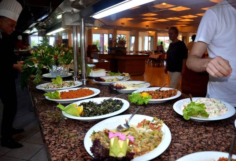 Отель Orient Resort