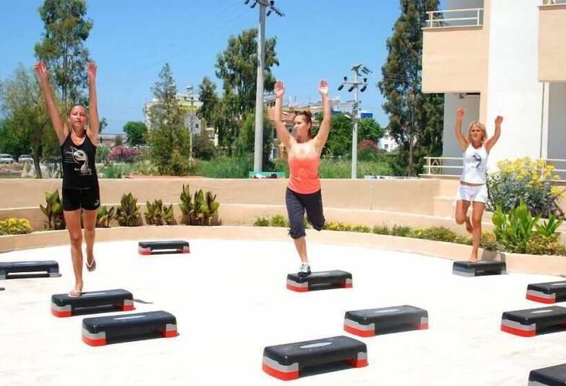 Отель Orient Resort